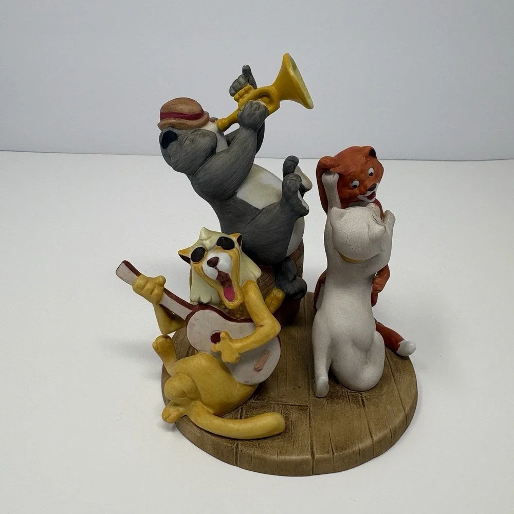 Disney Magic Memories Aristocats Limited Edition 3813/15000 Figurine Japan